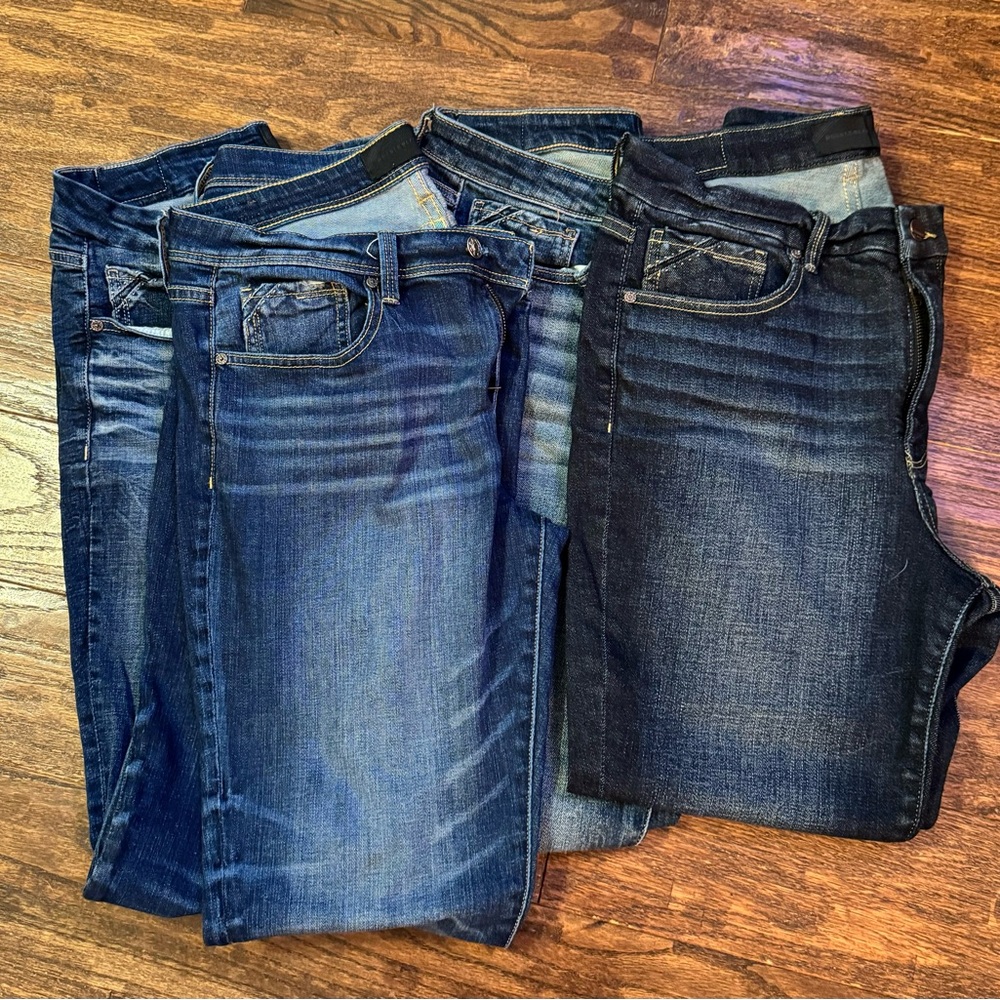 Buckle Black Jeans